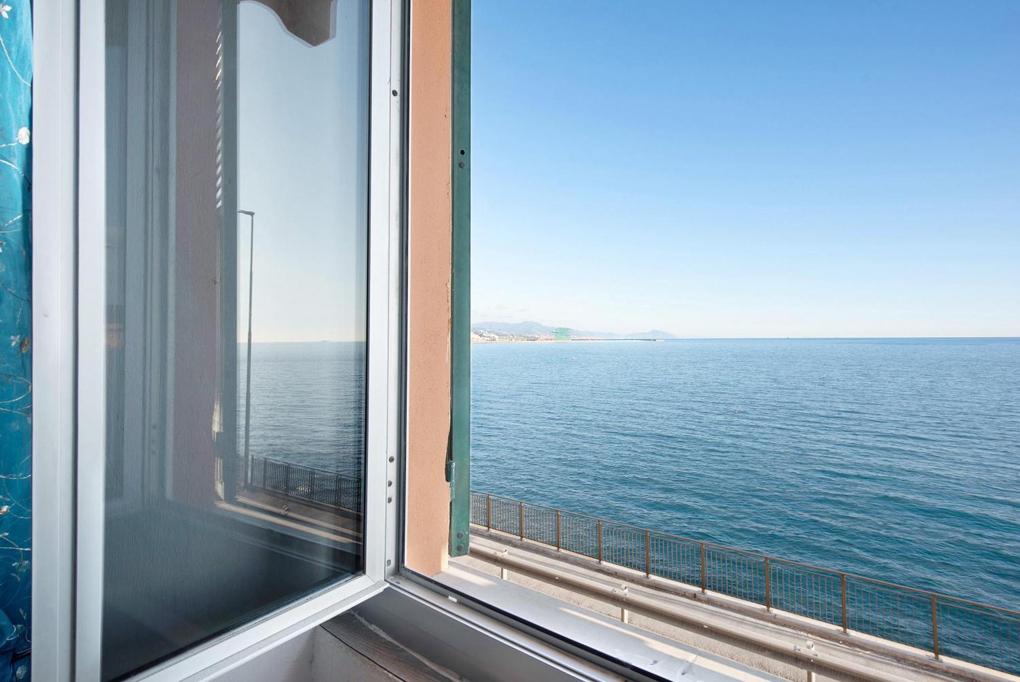 La Finestra Sul Mare Apartment Genua